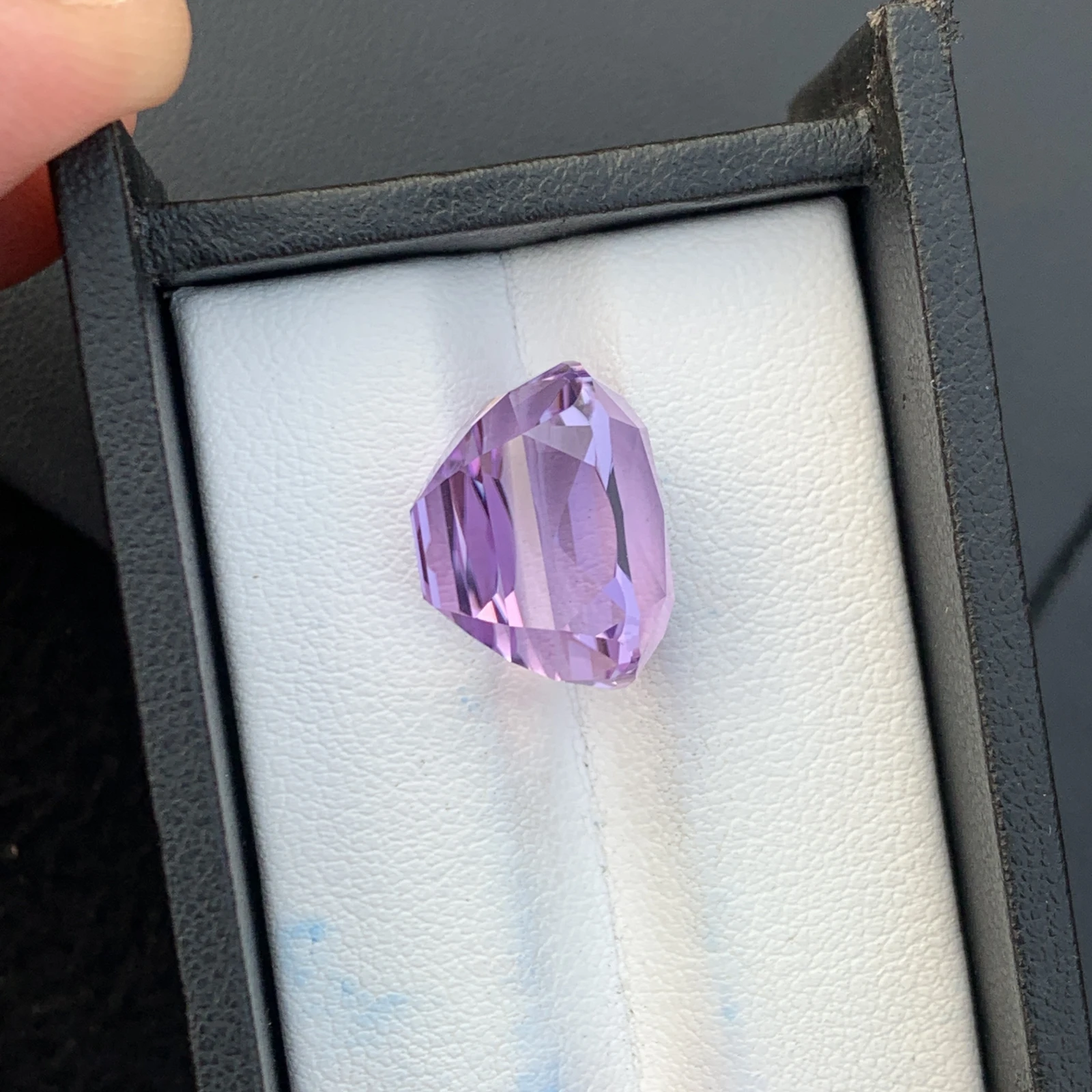 18.75ct Natural Unheated Purple Kunzite Cushion Shape Loose Gemstone from Afghanistan — view 12
